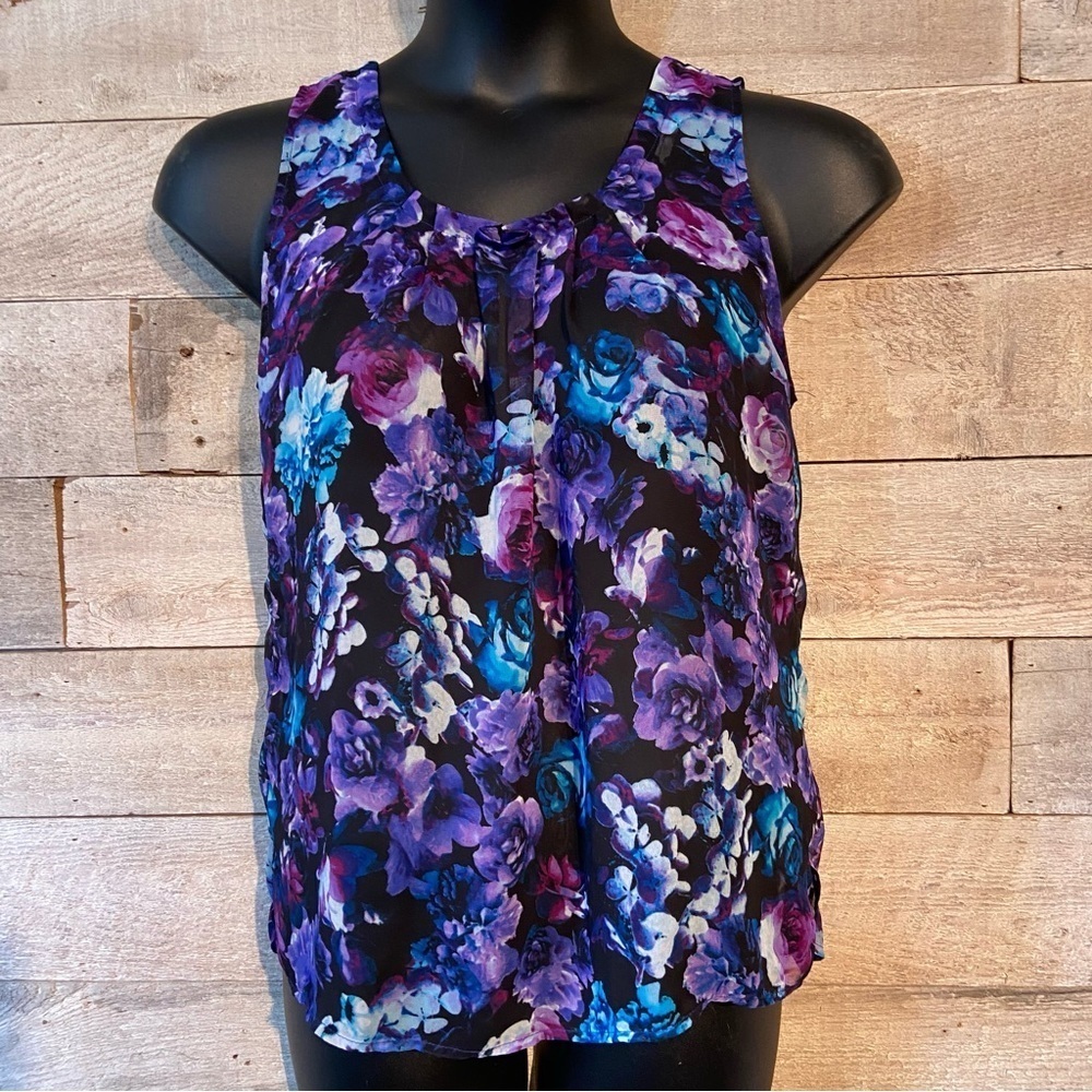 🛍️3/$30‎ Thesis women's sheer floral  tank top in size large